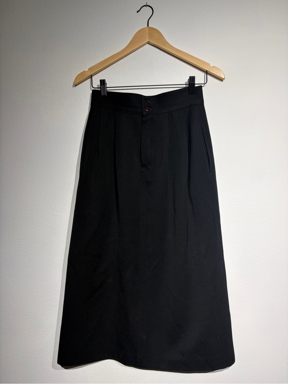Sir for Her 100% Wool Black Midi Skirt with Tailored Waistband and pockets